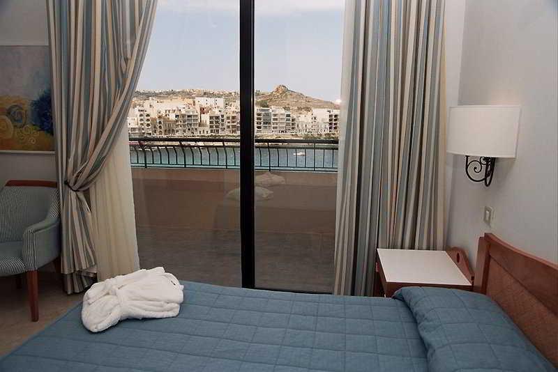 Hotel Calypso Marsalforn Ngoại thất bức ảnh